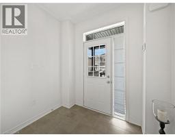 82 GLEDHILL Crescent - 2