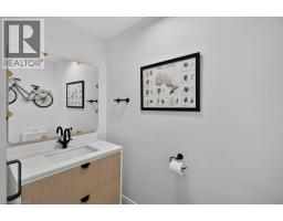 21 EAST BEND Avenue - 26