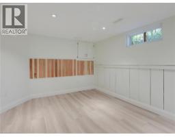 219 LANCASTER Street W - 36