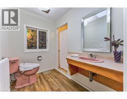 46 ELROY Road - 18