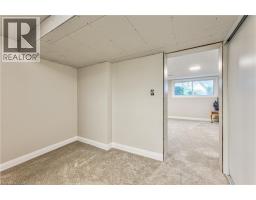 46 ELROY Road - 33