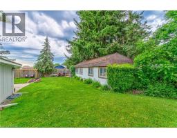 46 ELROY Road - 40