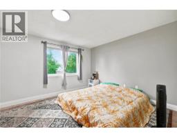 76 LARDNER Street - 16