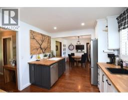 8 SHERIDAN Boulevard - 18