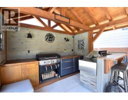 8 SHERIDAN Boulevard - 40
