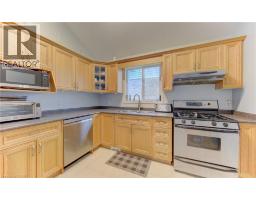 460 LANGLAW Drive - 10