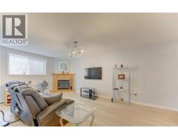 460 LANGLAW Drive - 20