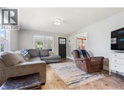 471 E CHURCH Street E - 16