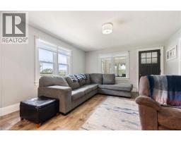 471 E CHURCH Street E - 17