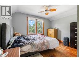 471 E CHURCH Street E - 27