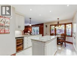 215 BRIAR HILL Crescent - 15