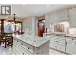 215 BRIAR HILL Crescent - 16