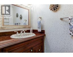 215 BRIAR HILL Crescent - 23