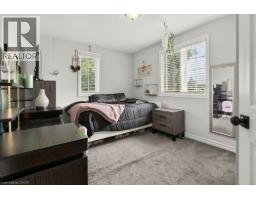 37 WALKER Court - 18