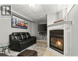 37 WALKER Court - 20