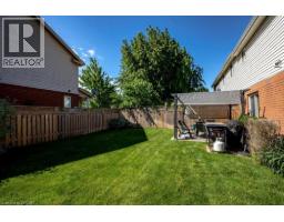37 WALKER Court - 24