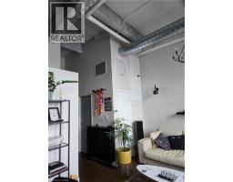 11 REBECCA Street UnitNo. 202 - 6