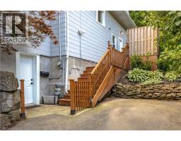 104 GIBSON Street - 39