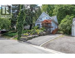 104 GIBSON Street - 4