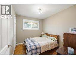 41 ORIOLE Crescent - 10