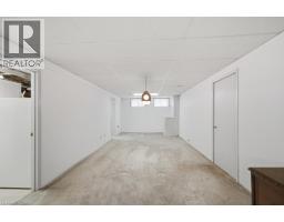 41 ORIOLE Crescent - 16