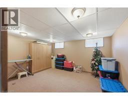 41 ORIOLE Crescent - 17