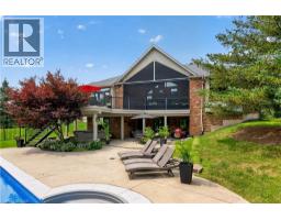 2050 15 Side Road - 35