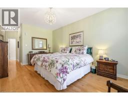 4172 STONEBRIDGE Crescent - 23