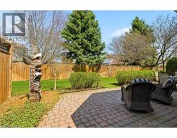 4172 STONEBRIDGE Crescent - 42