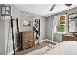 16 WHITE SANDS Court - 16