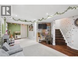 16 WHITE SANDS Court - 25