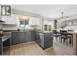 16 WHITE SANDS Court - 9