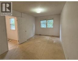 10 JEANETTE Avenue - 10