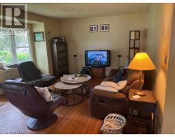 141 BELL Street - 4