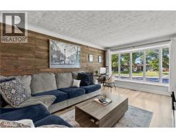 27 BOBOLINK Road - 15
