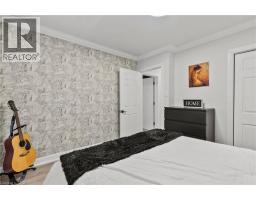 27 BOBOLINK Road - 23