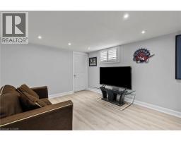 27 BOBOLINK Road - 31