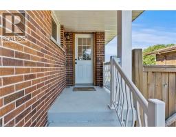 27 BOBOLINK Road - 37