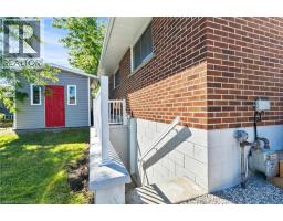 27 BOBOLINK Road - 44