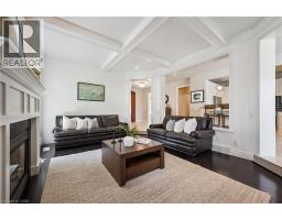 576 FALCONRIDGE Crescent - 17