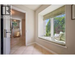 576 FALCONRIDGE Crescent - 19
