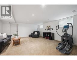 576 FALCONRIDGE Crescent - 34