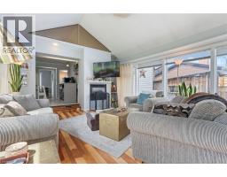 1015 QUEEN Street - 15