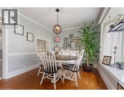 1015 QUEEN Street - 5