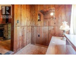 382 BEACH Boulevard - 25