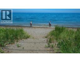 382 BEACH Boulevard - 44