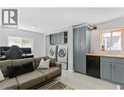 35 SHADE Street - 15