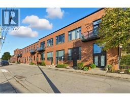 85 SPRUCE Street N UnitNo. 203 - 4