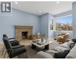 880 LAWRENCE Road - 11