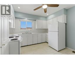 880 LAWRENCE Road - 17